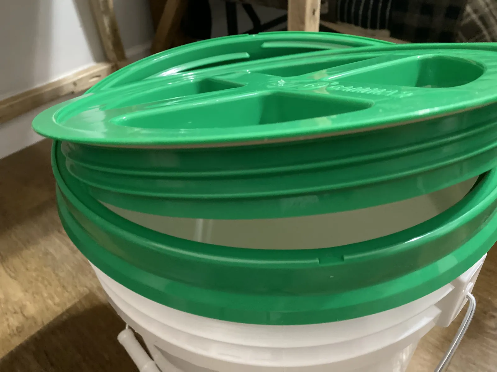 GAMMA Seal Lid Review — The Twist-On Bucket Lid That Turns a $20 Pail Into a Decade of Sealed Dry-Goods Storage