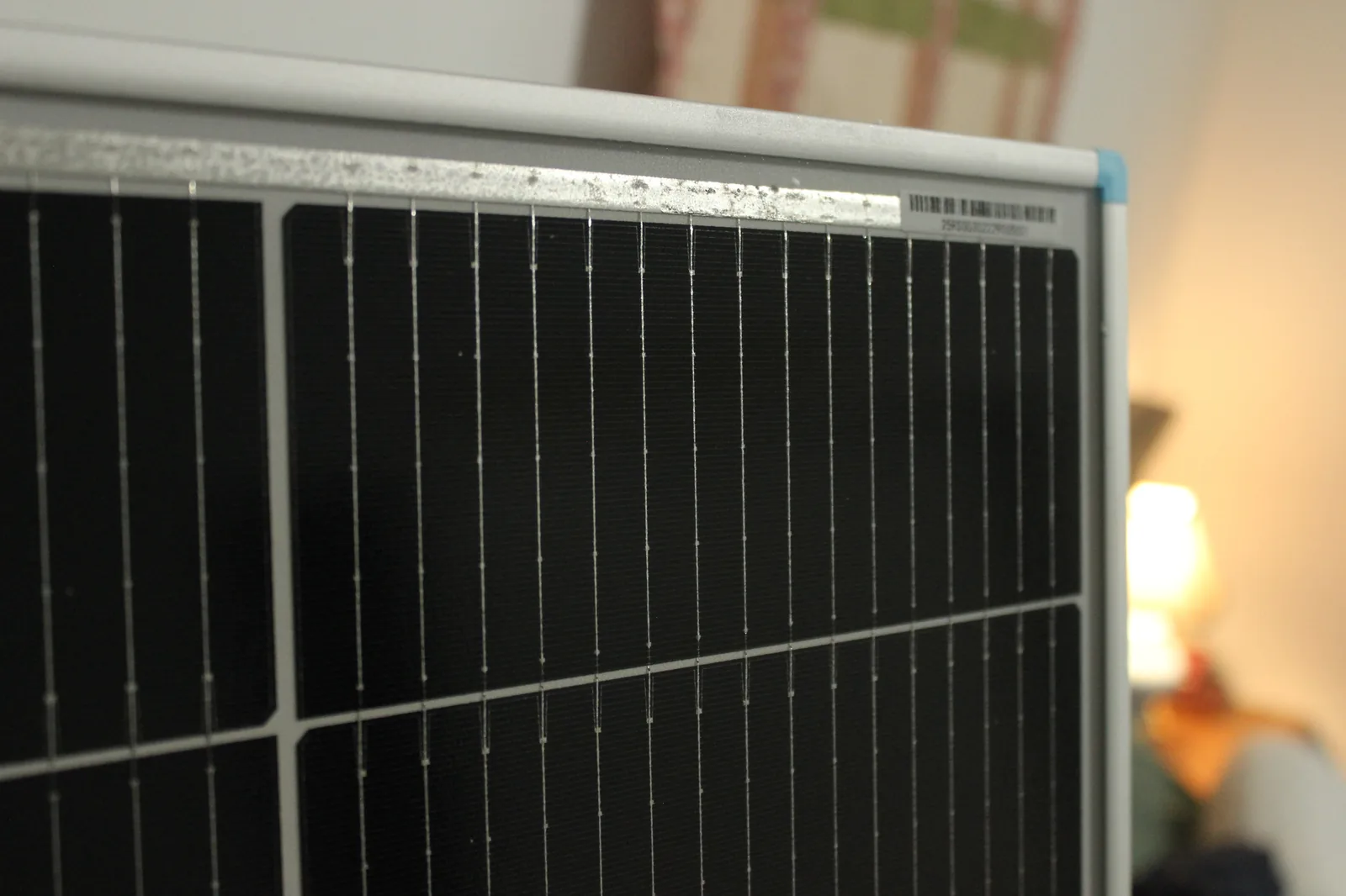 Renogy RSP100DC panel being unboxed